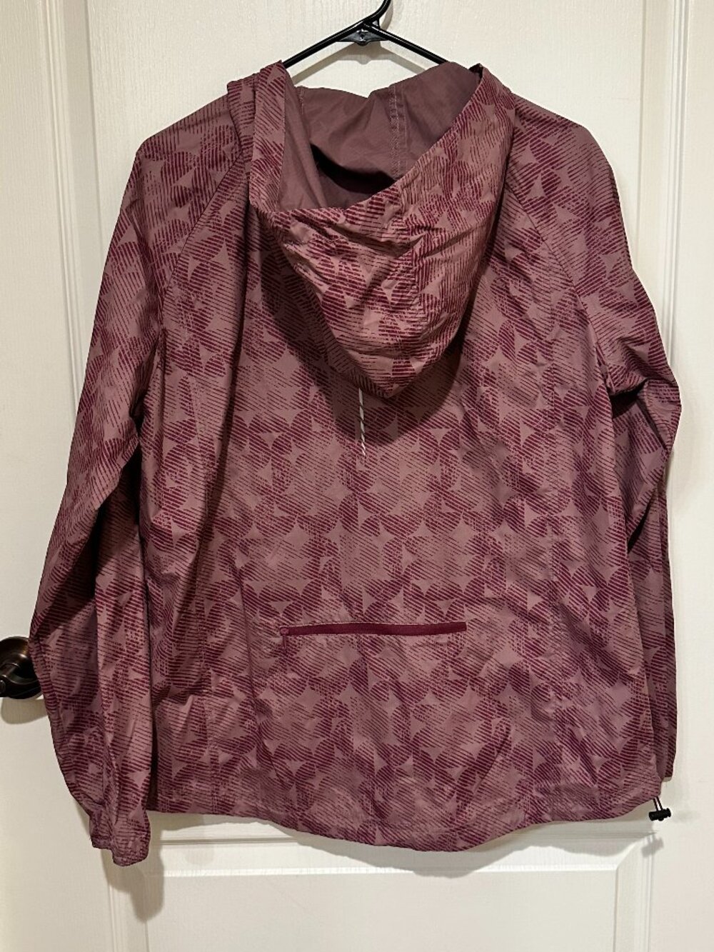 Asics Windbreaker - Size XL - Picture 2 of 4